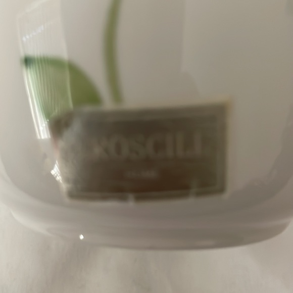 Croscill home soap dispenser and tooth brush holder hand painted ceramic - Picture 8 of 10